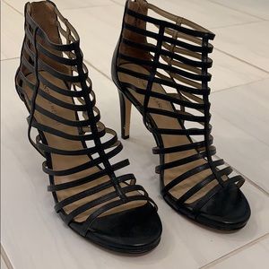Like New! Antonio Melani Pumps (Size 10)